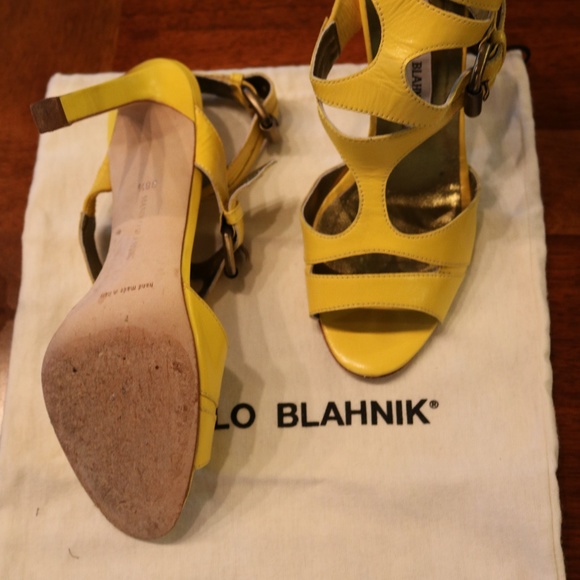Manolo Blahnik Rangiora Yellow 38.5 - Picture 3 of 4